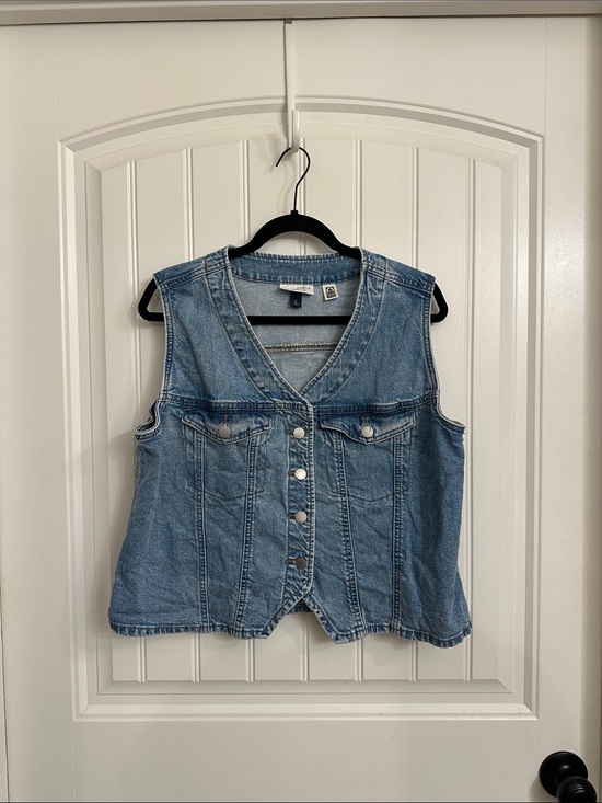 Universal Thread Jackets & Blazers - Universal Thread Light Blue Denim Vest with Fair Trade Tag